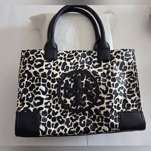 Preowned Tory Burch LARGE LEOPARD  Ella Tote Bag Large 10”x 13” x 5”.